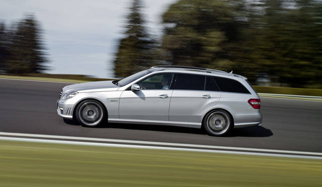 <b>Mercedes-Benz E63 AMG Stationwagon｜メルセデス・ベンツ E63 AMG ステーションワゴン</b>