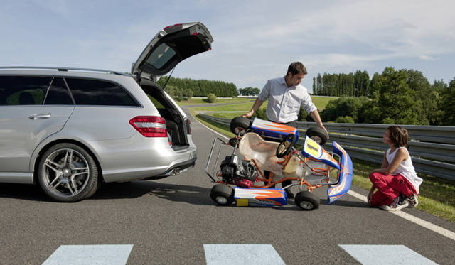 <b>Mercedes-Benz E63 AMG Stationwagon｜メルセデス・ベンツ E63 AMG ステーションワゴン</b>