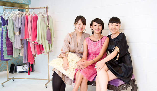 <strong>Velnica│ヴェルニカ</strong>　デザイナーの小林加奈さん、小林ゆかりさん、八月朔日けい子さん
