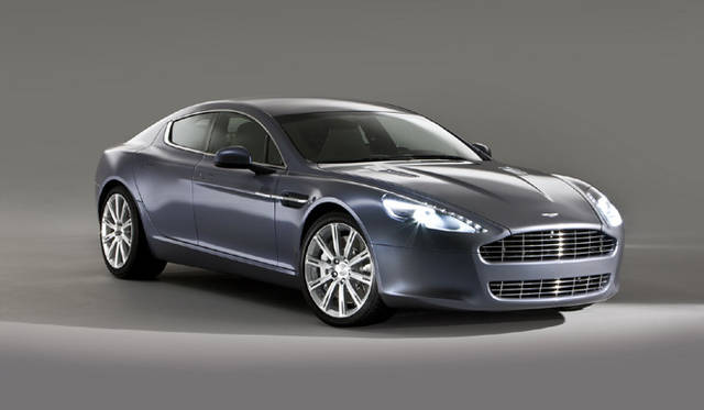 <em>ASTON MARTIN RAPIDE｜アストン・マーティン ラピード</em>