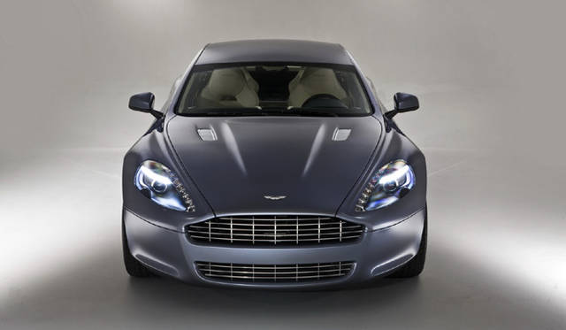 <em>ASTON MARTIN RAPIDE｜アストン・マーティン ラピード</em>