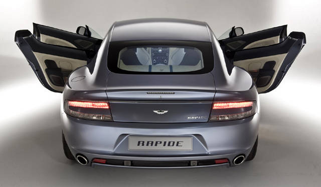 <em>ASTON MARTIN RAPIDE｜アストン・マーティン ラピード</em>