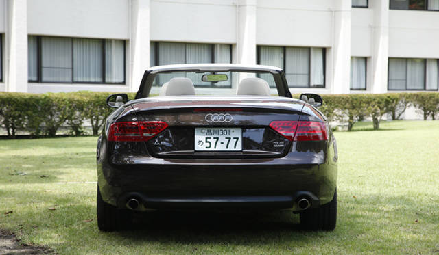 <em>Audi A5 Cabriolet｜アウディ A5 カブリオレ</em>