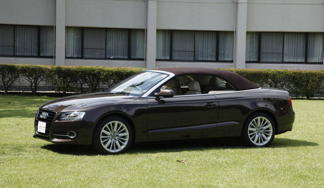 <em>Audi A5 Cabriolet｜アウディ A5 カブリオレ</em>