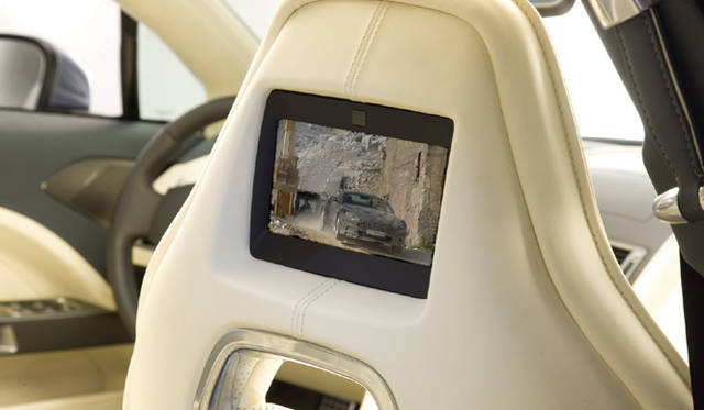 <em>ASTON MARTIN RAPIDE｜アストン・マーティン ラピード</em>