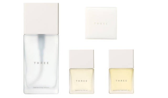 THREE｜スリー　Twiggy 松浦美穂のスキンケア実感レポート　左から「バランシング ローション」「バランシング SQ オイル」「ピュリファイング トリートメント オイル」、上「ジェントル ピュリファイング ソープ」