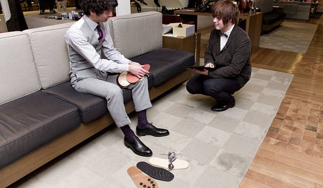 <b>BARNEYS NEW YORK│バーニーズ　ニューヨーク</b>　“PATTERN ORDER”シューズ<br>素材やソールを選ぶ