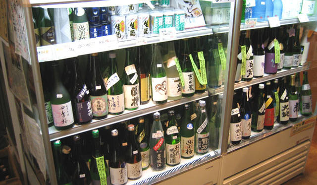 和醸和楽｜三ツ矢酒店　店内