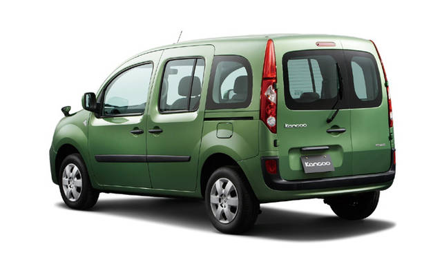 <em>RENAULT KANGOO｜ルノー・カングー</em>