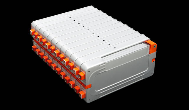 <em>NISSAN FUGA｜日産フーガ</em>