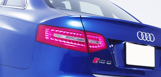 <b>Audi RS6｜アウディ RS6</b>