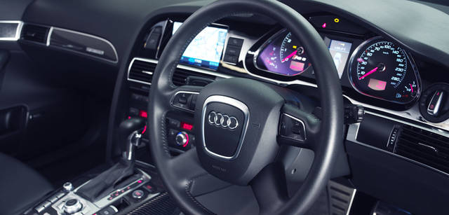 <b>Audi RS6｜アウディ RS6</b>