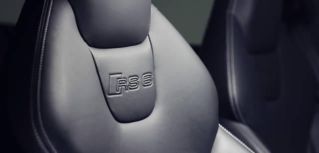 <b>Audi RS6｜アウディ RS6</b>