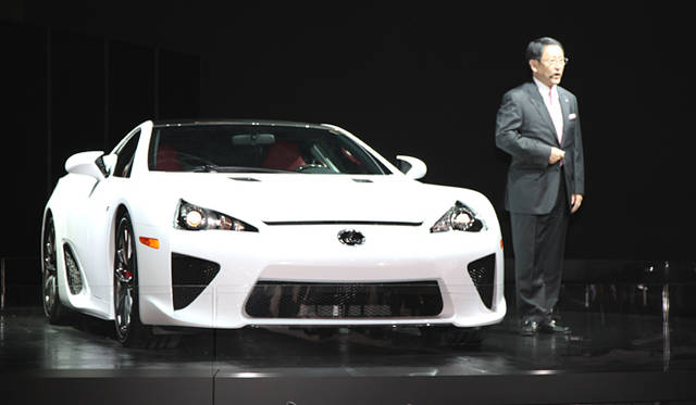 <em>LEXUS LFA｜レクサス LFA</em>
