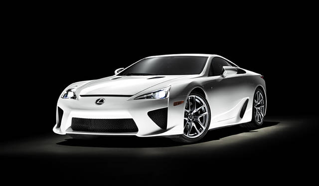 <em>LEXUS LFA｜レクサス LFA</em>