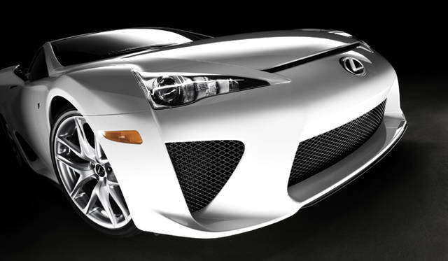 <em>LEXUS LFA｜レクサス LFA</em>