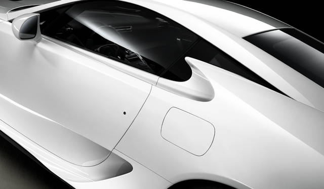 <em>LEXUS LFA｜レクサス LFA</em>