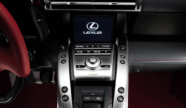 <em>LEXUS LFA｜レクサス LFA</em>