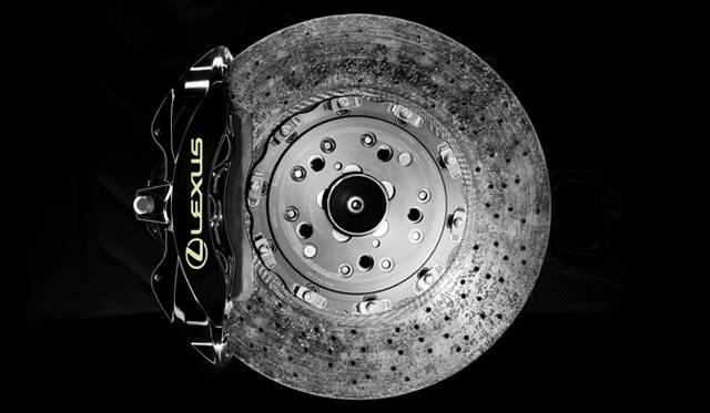 <em>LEXUS LFA｜レクサス LFA</em>