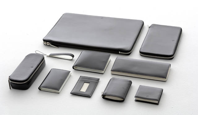 Divine of Creation｜「STARFLYER  Products」(2006)　Photo: Masao   Okamoto　(c) Flower Robotics, Inc.　(c)STARFLYER Inc. 