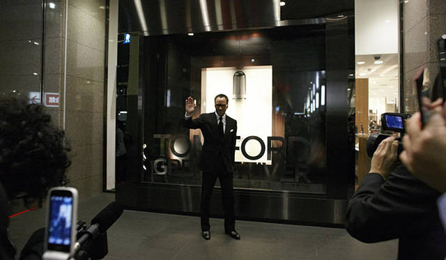 10月20日（火）18時 伊勢丹新宿店メンズ館到着