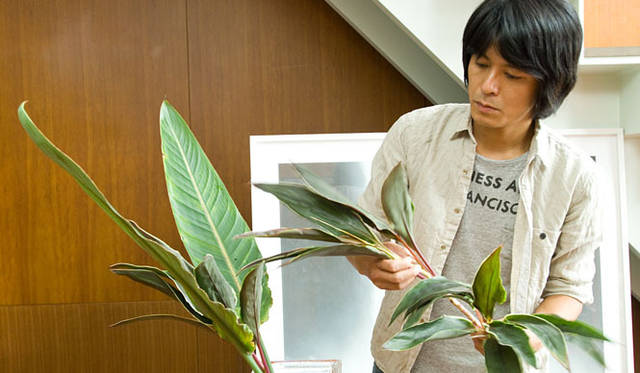 <b>男が楽しむ“ニューヨークスタイル”フラワーデザイン　「花束を買ってきて、自分でアレンジして生けよう（前編）」</b>