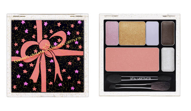 shu uemura｜シュウ ウエムラ 「クリスマス コレクション 2009」　<b>プラネット リボン パレット</b>　価格｜7140円<br />プラネット全体をプレゼントのようにラッピングした、ロマンティックなパレット