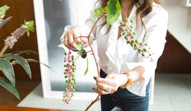 <b>男が楽しむ“ニューヨークスタイル”フラワーデザイン　「花束を買ってきて、自分でアレンジして生けよう（後編）」</b><br>