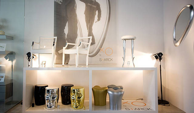 <em>TOYO KITCHEN｜トーヨーキッチン</em>