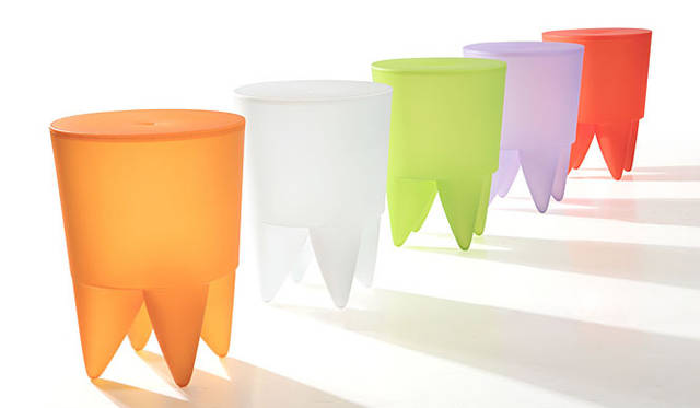 <em>TOYO KITCHEN｜トーヨーキッチン</em>