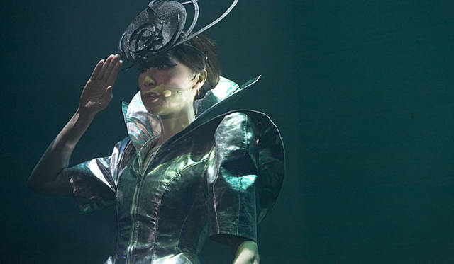 野宮真貴リサイタルvol.3 『Beautiful People』　＜第一部＞　「クレオパトラ2001」　[Rachel／レイチェル]