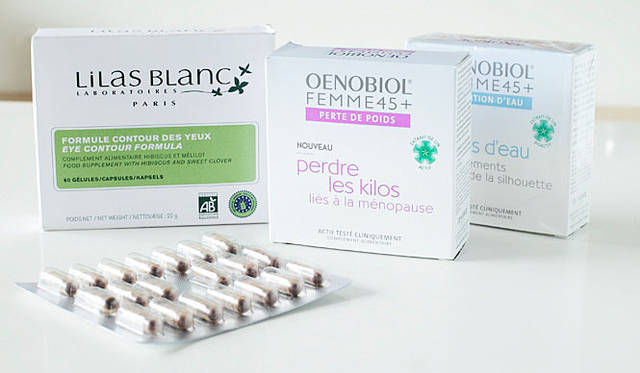 小林ひろ美の2009年秋冬ビューティトレンド「45＋（plus）用のアイテム編」<br>左から、Lilas Blanc、OENOBIOL