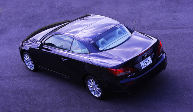<em>LEXUS IS250C｜レクサス IS250C</em>