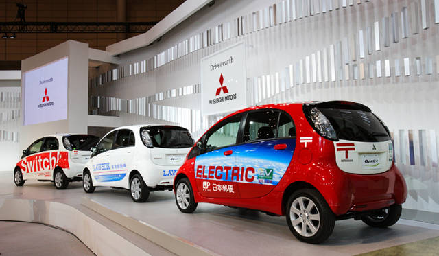 TOKYO MOTOR SHOW 2009｜東京モーターショー2009　MITSUBISHI／ミツビシ「i-MiEV(アイ・ミーブ)」