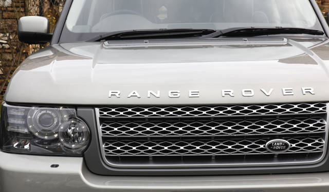 <em>RANGE ROVER VOGUE｜レンジローバーヴォーグ</em>