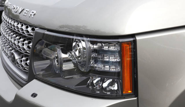 <em>RANGE ROVER VOGUE｜レンジローバーヴォーグ</em>