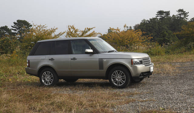 <em>RANGE ROVER VOGUE｜レンジローバーヴォーグ</em>