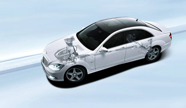 TOKYO MOTOR SHOW 2009｜東京モーターショー2009　Mercedes-Benz／メルセデス・ベンツ「 Sクラス ハイブリッド ロング」