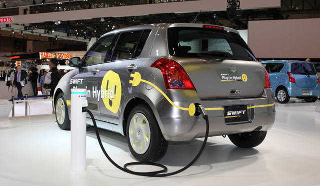 TOKYO MOTOR SHOW 2009｜東京モーターショー2009　SUZUKI／スズキ「SWIFT Plug In Hybrid(スイフト・プラグイン・ハイブリッド)」