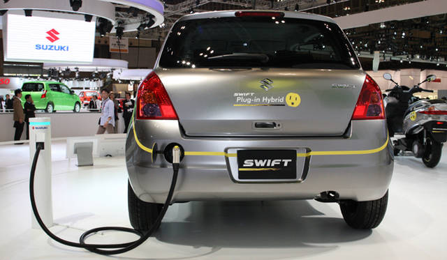 TOKYO MOTOR SHOW 2009｜東京モーターショー2009　SUZUKI／スズキ「SWIFT Plug In Hybrid(スイフト・プラグイン・ハイブリッド)」