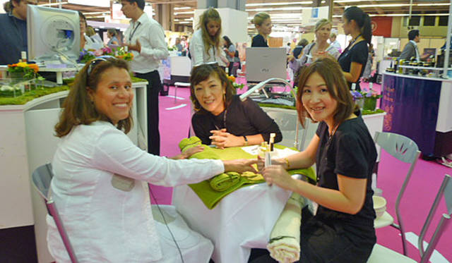 渡邉季穂｜ビューティエキスポ「ビヨンドビューティ パリ」にuka登場（後編）<br>ネイルケアの大切さをヨーロッパでも伝えていければ……