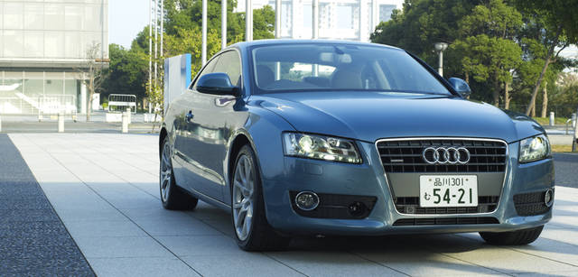 Audi A5｜アウディ A5 × 小泉里子