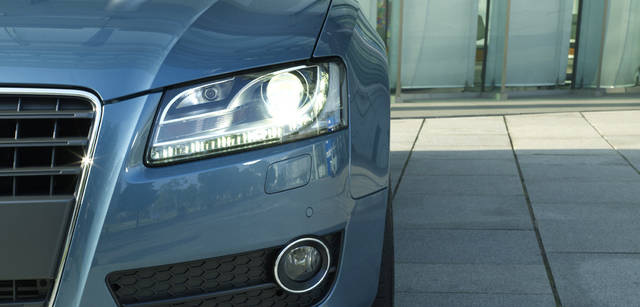 Audi A5｜アウディ A5 × 小泉里子