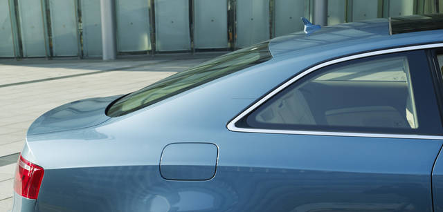 Audi A5｜アウディ A5 × 小泉里子