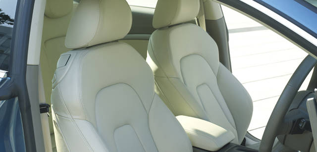 Audi A5｜アウディ A5 × 小泉里子