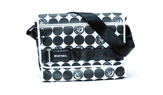 DIESEL｜ディーゼル　2010年春夏プレビューコレクション“Rockin’Dots”
