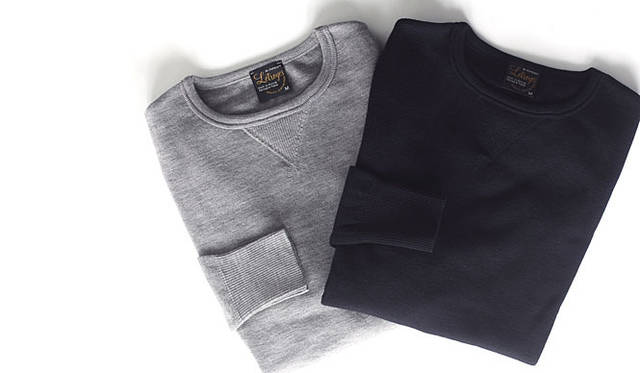 LE TROYES｜ルトロワ　クルーネック　各1万7850円 