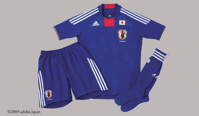 adidas｜サッカー日本代表 新オフィシャルホームユニフォーム