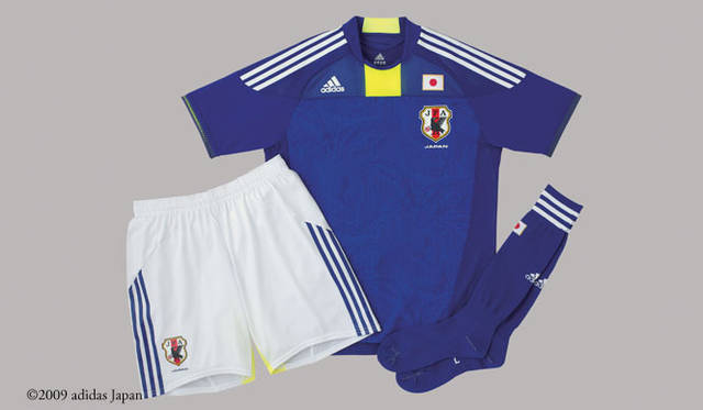 adidas｜フットサル日本代表 新オフィシャルホームユニフォーム