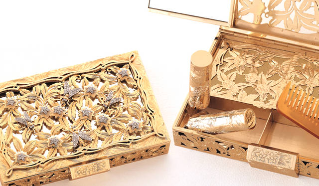 <em>Boucheron｜ブシュロン</em>